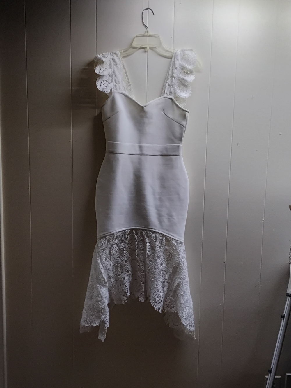 White Lace-Trim Fitted Dress
